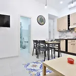 Apartmán Guesthost - Dimora Leone Relais *