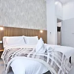 Guesthost - Dimora Leone Relais Apartmán Neapol