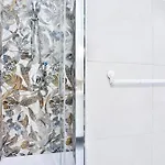 Guesthost - Dimora Leone Relais Apartmán