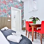 Apartmán Guesthost - Dimora Leone Relais Neapol