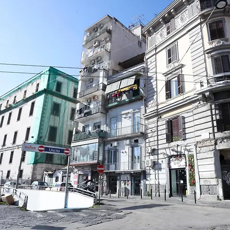 Guesthost - Dimora Leone Relais *