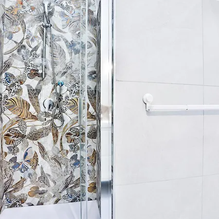 Guesthost - Dimora Leone Relais Апартаменты