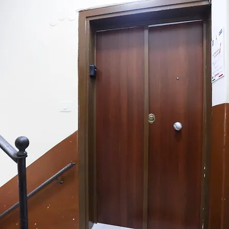 Guesthost - Dimora Leone Relais